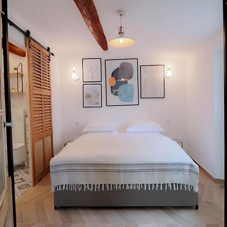 Ferienwohnung Aubernon Luxurious, Newly Renovated Flat In Heart Of Old Antibes Exterior foto