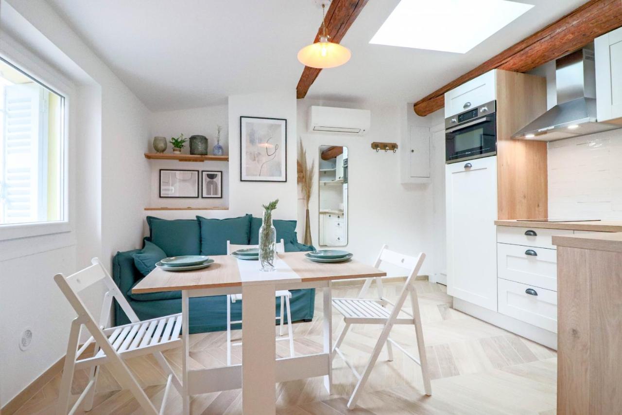 Ferienwohnung Aubernon Luxurious, Newly Renovated Flat In Heart Of Old Antibes Exterior foto