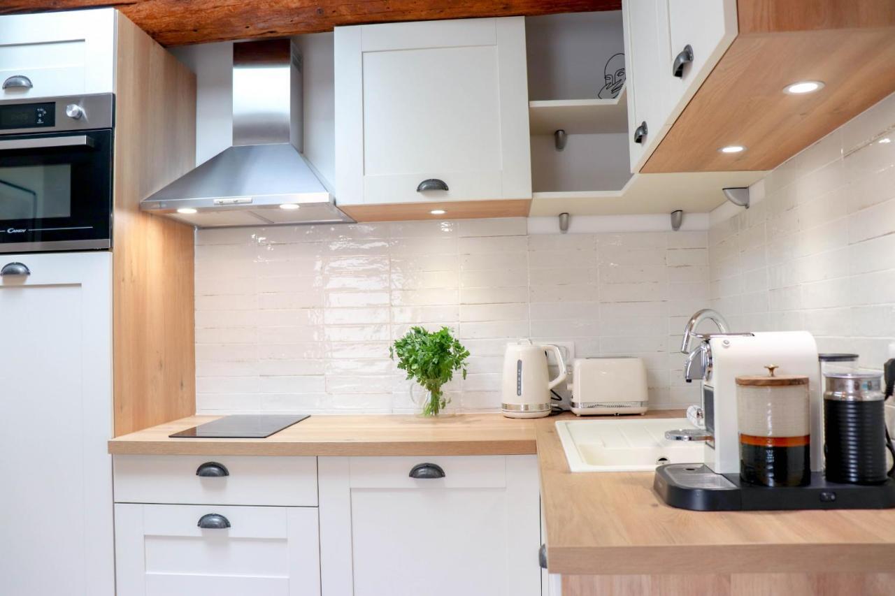 Ferienwohnung Aubernon Luxurious, Newly Renovated Flat In Heart Of Old Antibes Exterior foto