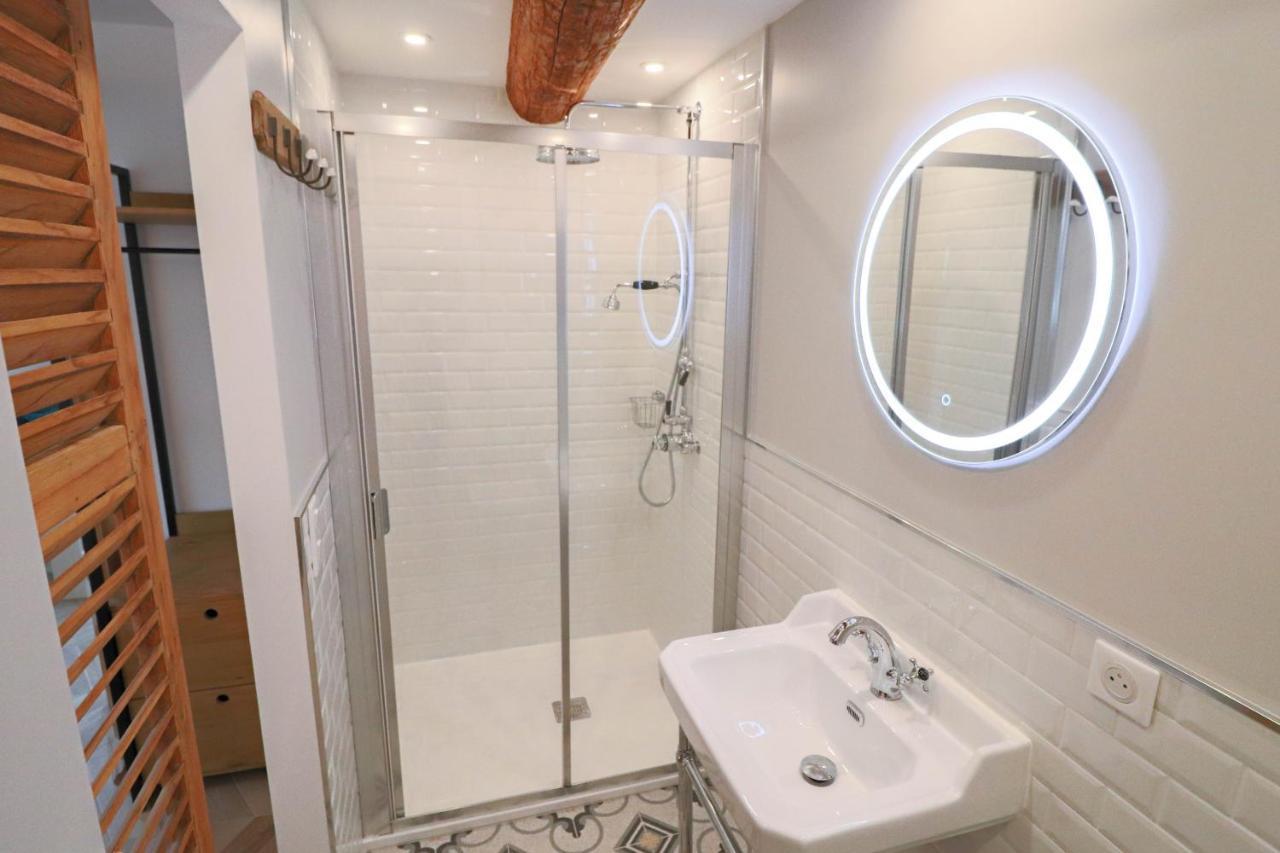 Ferienwohnung Aubernon Luxurious, Newly Renovated Flat In Heart Of Old Antibes Exterior foto